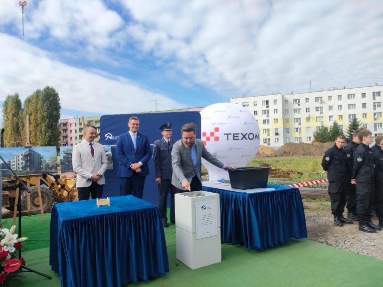 Wmurowanie kamienia węgielnego pod budowę kwater dla funkcjonariuszy Służby Więziennej