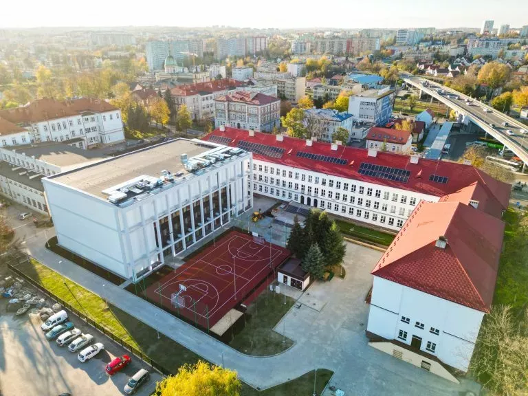 Hala Sportowa przy ul. Towarnickiego oficjalnie oddana do użytku