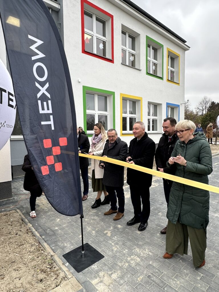 Uroczyste otwarcie Szkoły w Czerniejowie