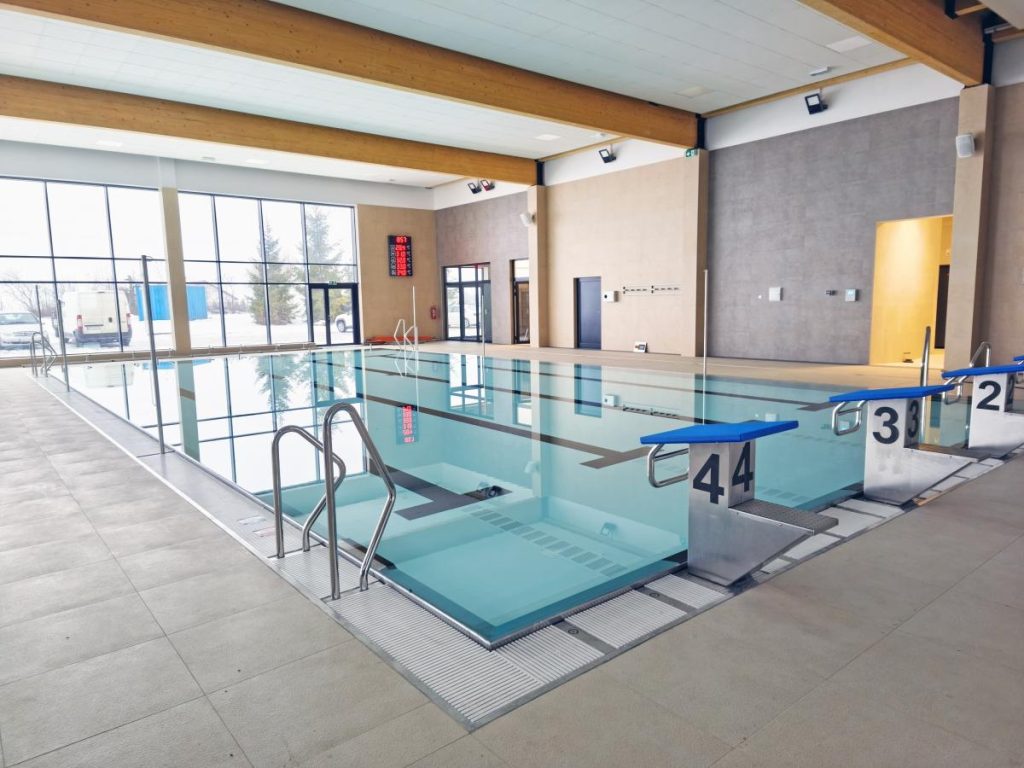 69cb796c18887_fredropol6